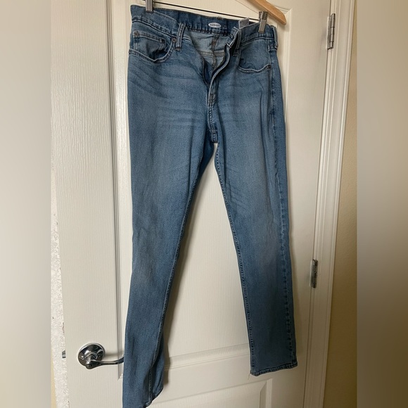 Old Navy Other - Old Navy Men's Athletic Built-In Flex Jeans Blue Size 30x32